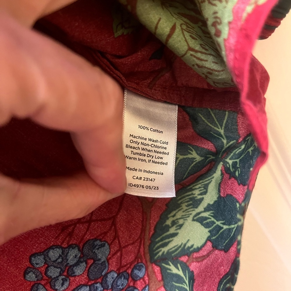 Talbots Red Berry Floral V-Neck Blouse with Sleeve Details - Picture 6 of 8